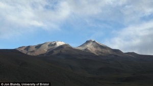 Британски и френски учени откриха езеро под вулкан
