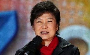 Масови протести срещу южнокорейския президент Гън Хе