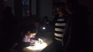 В Девня гласуваха на фенерчета заради аварии в електропреносната мрежа