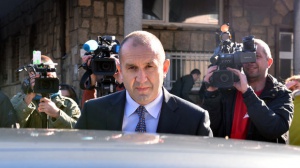 Ген. Радев се срещна с Росен Плевнелиев в президентството. Обсъдиха политическата ситуация в страната (обзор)