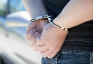 При проверка на частен имот в Боровица са иззети незаконни огнестрелни оръжия и боеприпаси