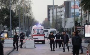 Масова престрелка между враждуващи групи в Истанбул