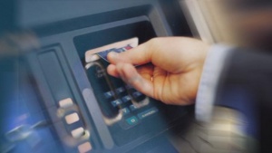 Хакери удрят банкоматите в Европа от дистанция