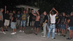 В ЕДИН ЮМРУК! Левски, ЦСКА, Ботев и Локо (Пд) хвърлят ударните си ядра срещу бежанците в Харманли