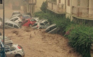Наводненията в Италия взимат жертви