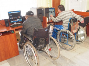 Благодарение на технологиите хората с увреждания ще управляват компютър с поглед