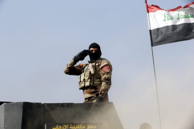 Армията на Ирак освободи втори район в Мосул от ИД. Наложи контрол върху държавната телевизия