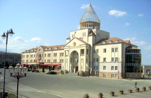 Нагорни Карабах ще си върне историческото название