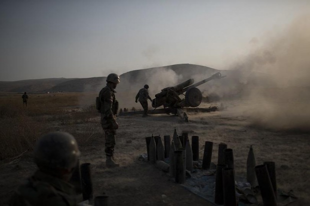 Кюрдските пешмерги започна офанзива за отвоюване на иракския град Башика