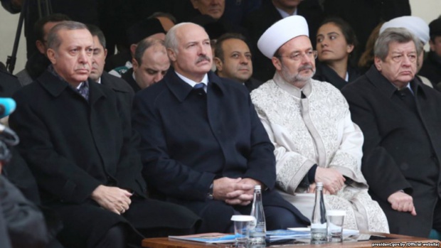 При първото си посещение в Беларус, Ердоган откри джамия в Минск