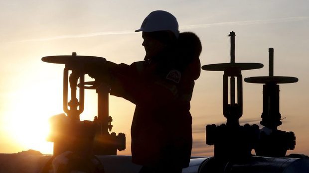 В ОПЕК не се споразумяха за замразяване на петролодобива