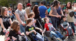 Родители на деца с увреждания отново на протест пред НС