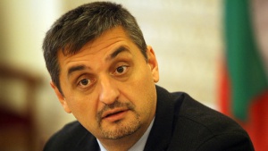 Добрев: Плевнелиев ни вкара в политическо безвремие с псевдо консултации