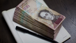 Във Венецуела изтеглят от обращение банкнотата от 100 боливара