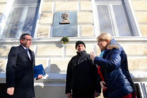 Откриха паметна плоча на възрожденски революционер във Варна