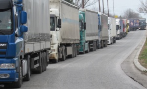 Километрични опашки от ТИР-ове на Капитан Андреево
