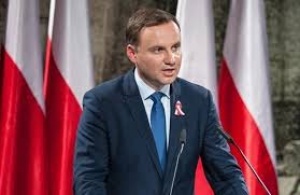 Дуда ще обсъди с Ярослав Качински кризата в Полша