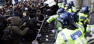 Масови протести във Великобритания преди празниците