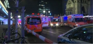 Пакистанец стои зад снощното кръвопролитие в Берлин, камионът бил откраднат