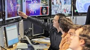 За първи път учени от ЦЕРН измериха спектъра на антиматерията