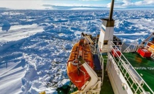Китай пуска по вода свой ледоразбивач до 2019-та