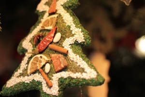 В Европа затягат мерките за сигурност около коледните базари след трагедията в Берлин