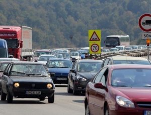 МВР: Над 200 000 автомобила ще напуснат столицата днес