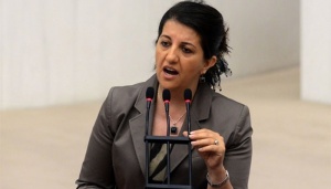 В Турция задържаха вицепредседателя на парламента по обвинение в гюленизъм