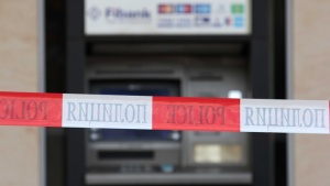 Неизвестни взривиха банкомат в Гърмен