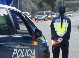 В Испания задържаха двама души за пропаганда терористични послания