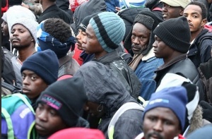 Повече от 12 млн. мигранти ще пристигнат в Англия, ако страната остане в европейския пазар