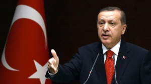 Ердоган с повече власт в Турция, след промени в основния закон