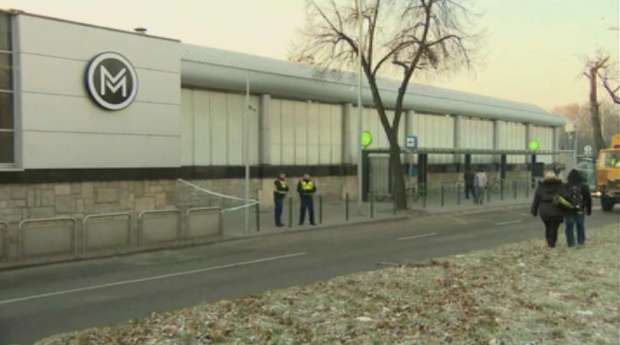 10 души пострадаха при сблъсък на два влака в метрото в Букурещ
