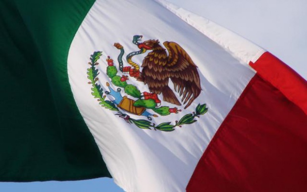 Мексиканче изобрети раница, предпазваща от куршуми (ВИДЕО)