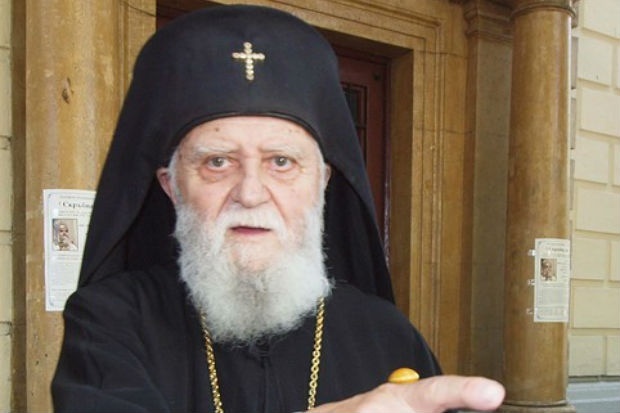 След тежко боледуване почина Врачанският митрополит Калиник