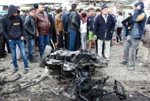32 души загинаха при експлозия в Багдад, Оланд е на посещение там