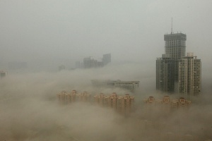 Оранжев код и забрана за движение по 6 магистрали в Пекин заради смога