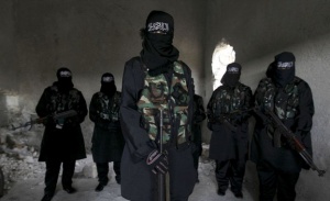 ИД арестува трима свои джихадисти по обвинение за корупция