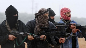 Бунтовниците в Ал Баб влязоха в улични сражения с джихадисти на ИД