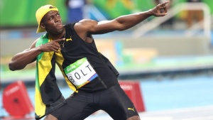 Олимпиецът Юсейн Болт изненада водеща на живо предаване с неочаквано телефонно включване (ВИДЕО)