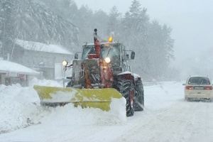 Аксаково в капана на снега! Обявиха бедствено положение за 48 часа