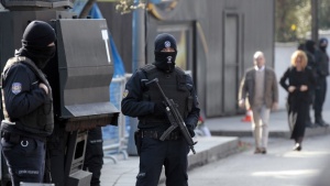 Турските власти задържаха 18 души за атаката в Измир