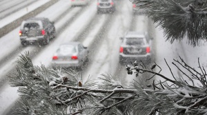 Лошите условия тази нощ оставиха блокирани основните пътни артерии в Североизточна България
