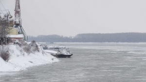 Заради ледовете спират корабите по Дунав