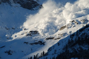 От ПСС предупредиха за опасност от лавини в планините