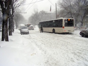 Българи останаха блокиран в Букурещ заради снега