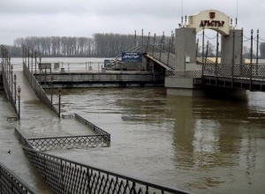 Нивото на Дунав при Силистра се покачва, остава в сила забраната за корабоплаването