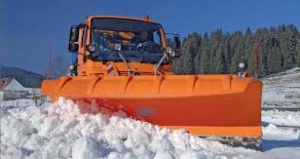 В сила е временно ограничение по пътя Босна-Малко Търново заради снегопочистване