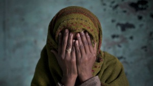 Индийски шивач си призна - изнасилил над 500 момиченца за последните 14 години