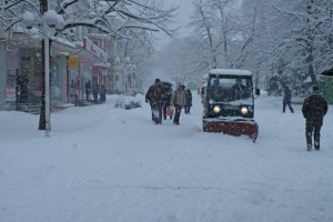 Скандал заради снега във Враца! Искат ликвидация на фирмата по почистването